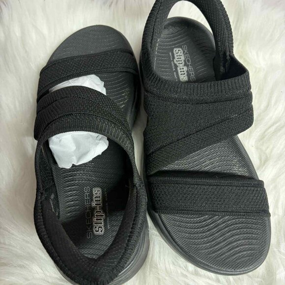 Skechers Slip-ins_GOwalk Flex Washable Sandals - Enticing sz 7 - Picture 1 of 7